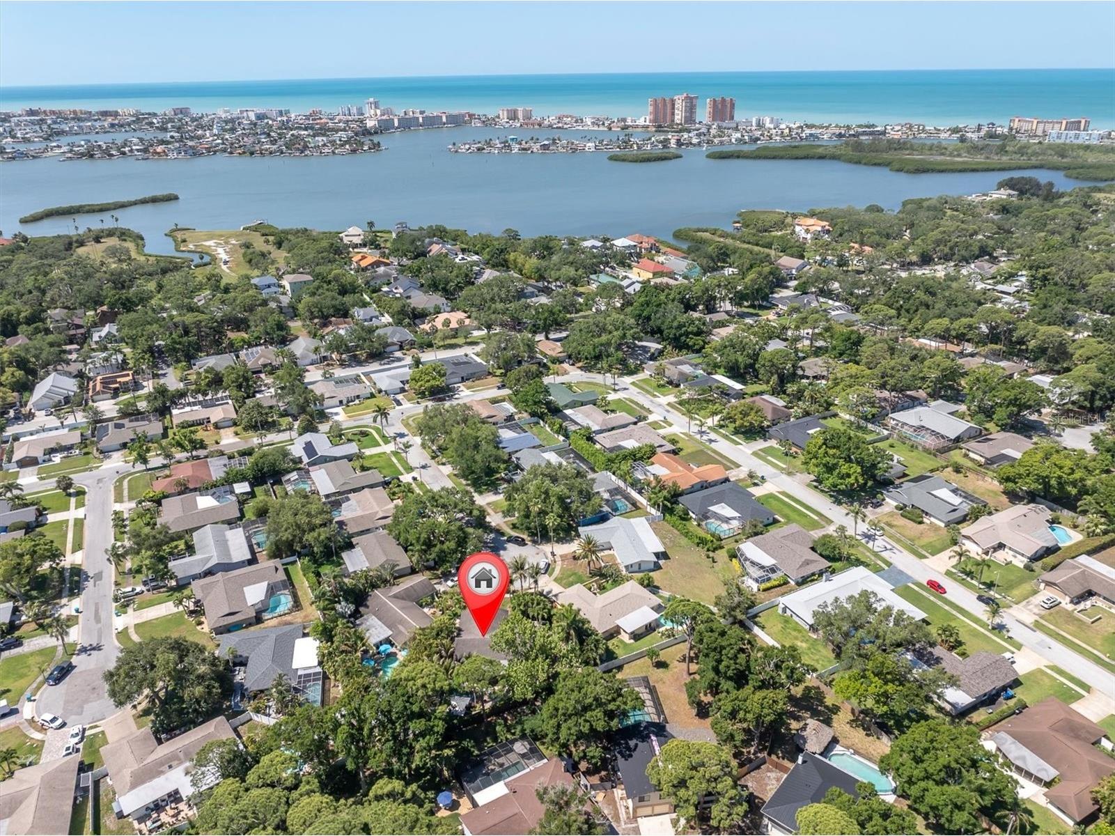 7587 132nd Way Seminole FL 33776 TB8505365 image58