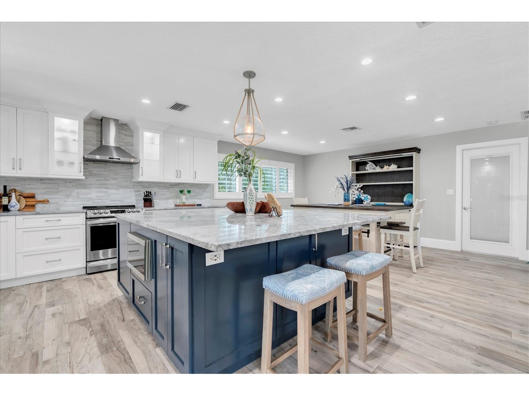 7587 132nd Way Seminole FL 33776 TB8505365 image6
