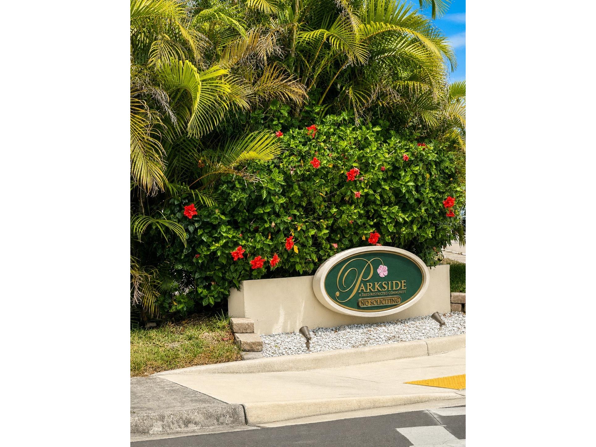 7587 132nd Way Seminole FL 33776 TB8505365 image64