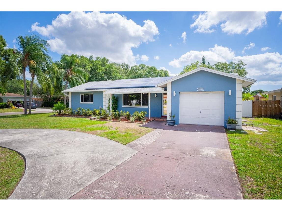 7587 21st Street N Saint Petersburg FL 33702 U8199492 image1