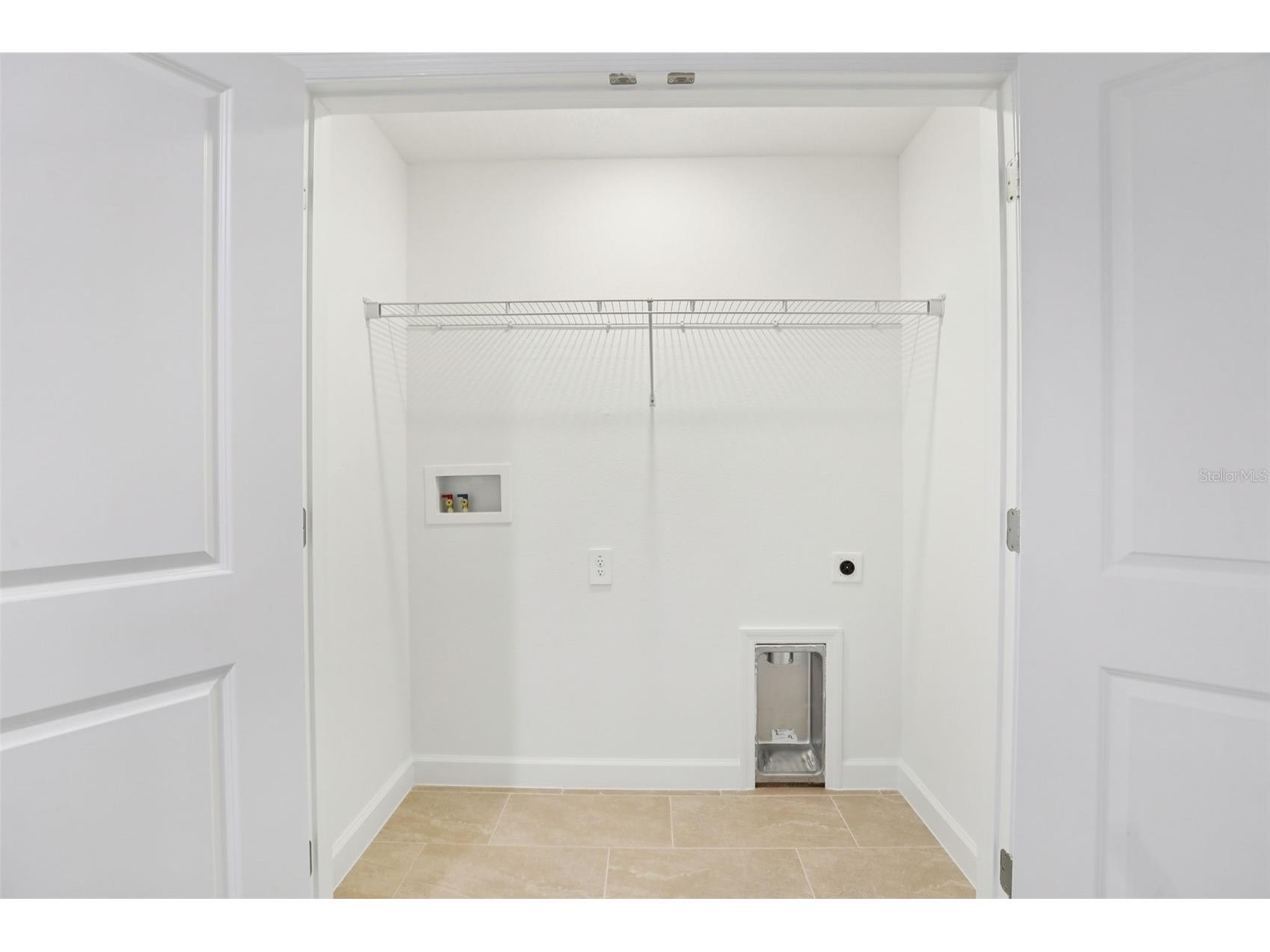 7588 Deer Valley Circle Tampa FL 33635 TB8448473 image18