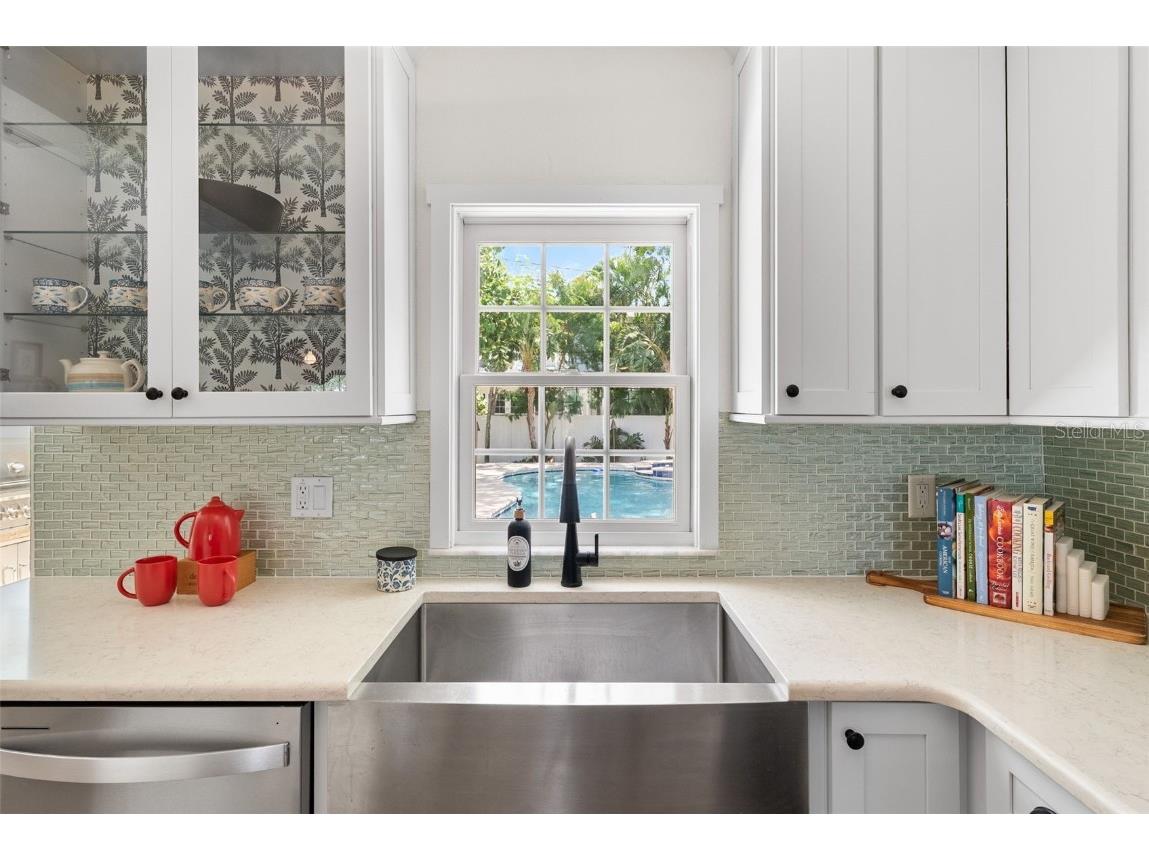 759 Lantana Avenue Clearwater Beach FL 33767 TB8449807 image16