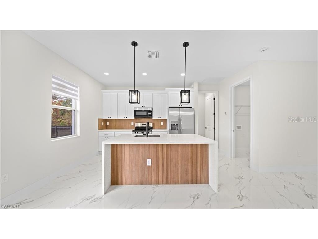 759 Silverstar Avenue S Lehigh Acres FL 33974 A4686315 image18