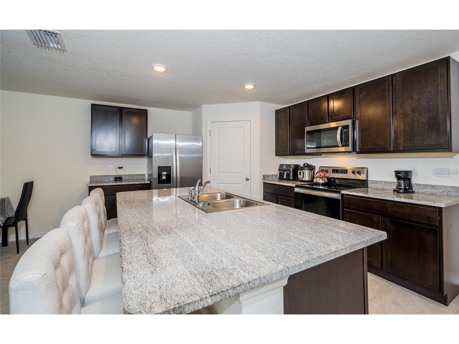 7590 Broad Pointe Drive Zephyrhills FL 33540 TB8531830 image2