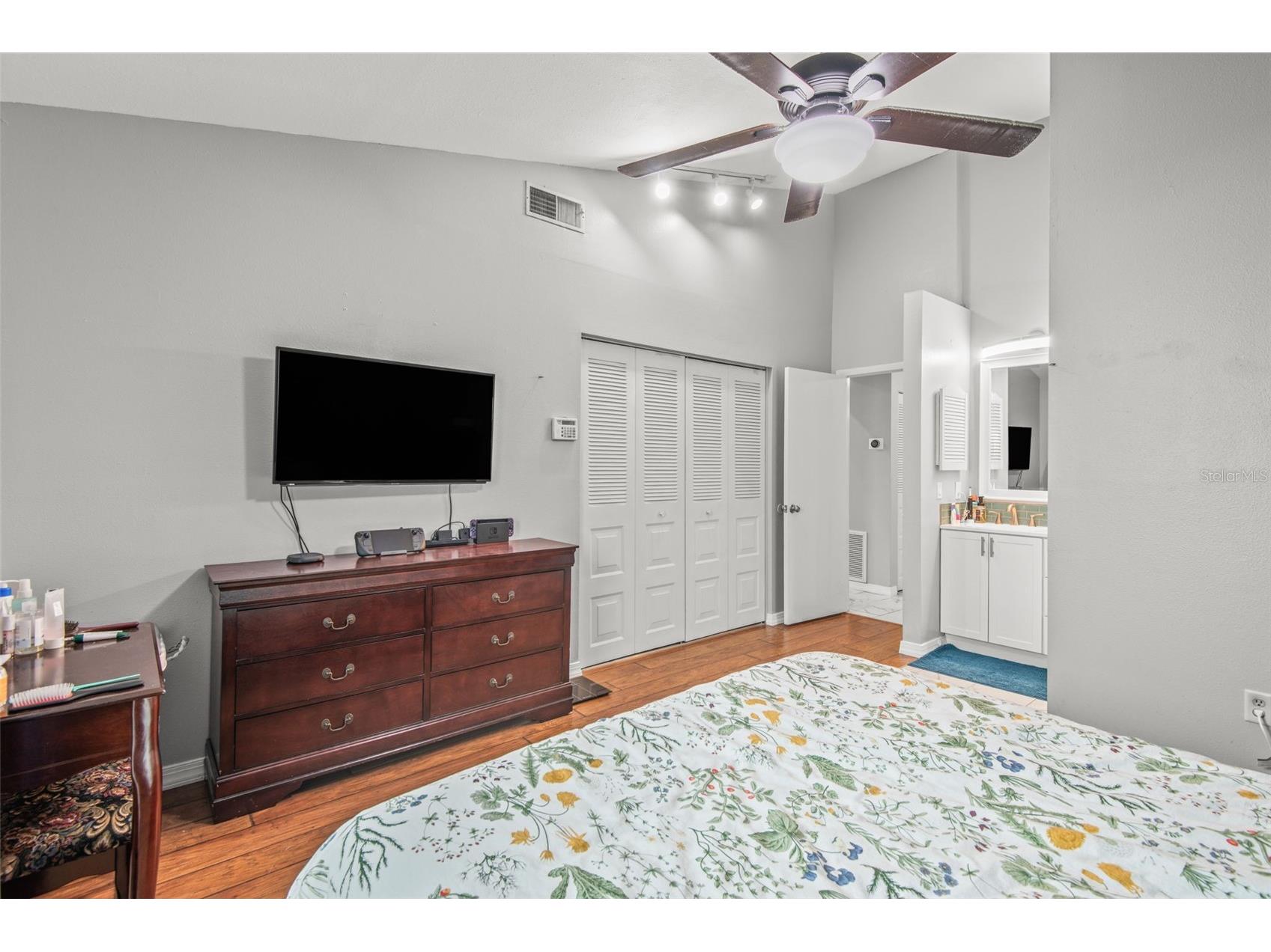 7591 121st Terrace Largo FL 33773 TB8523242 image21