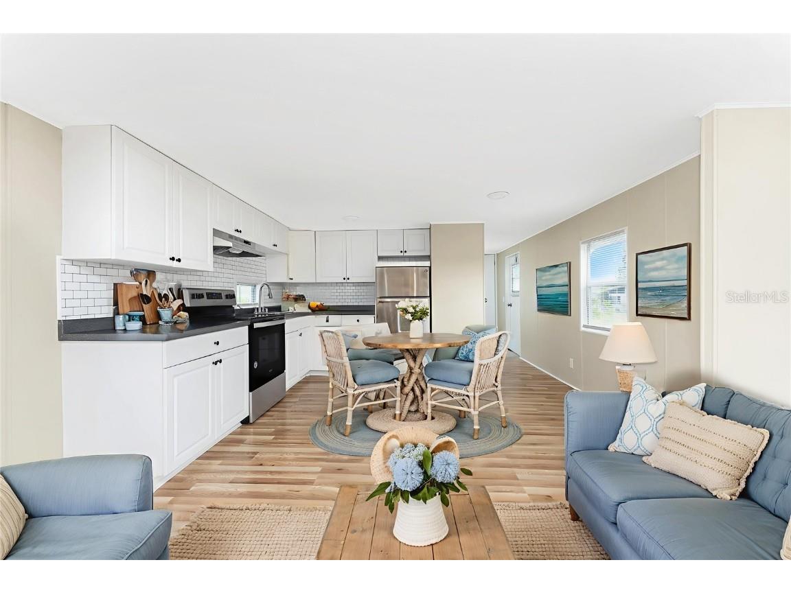 7591 Silage Circle Port Charlotte FL 33981 - BUTTERFORD WATERWAY C7519696 image7