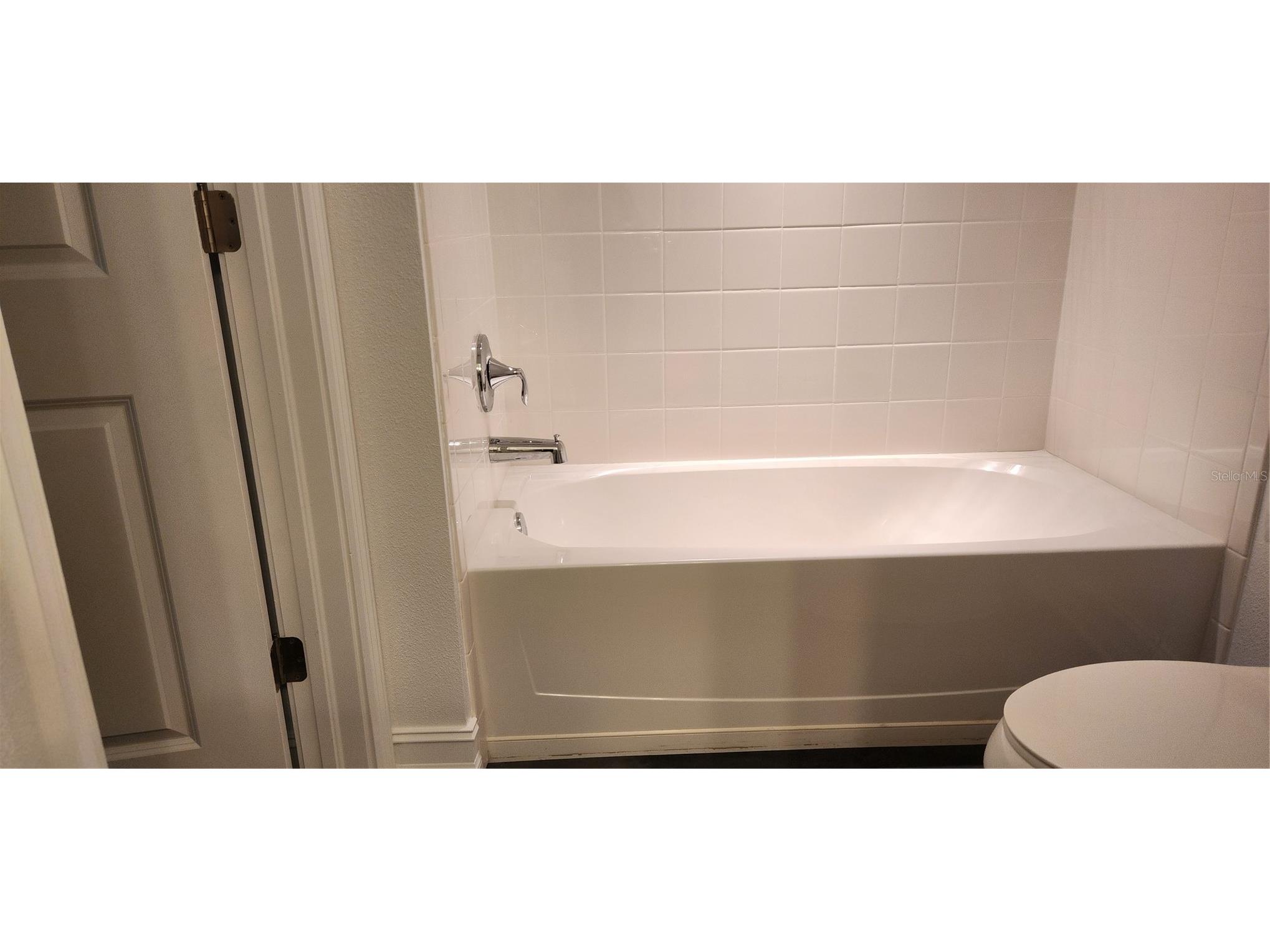 7592 Aguila Drive Sarasota FL 34240 A4688321 image26