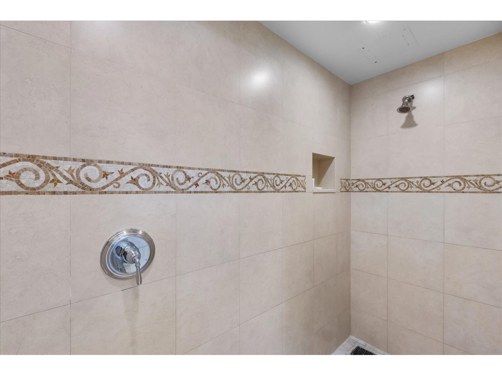 7593 Gathering Drive #1005 Reunion FL 34747 O6380958 image17