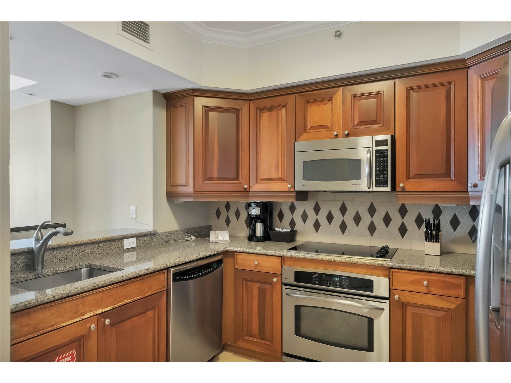 7593 Gathering Drive #206 Reunion FL 34747 O6396414 image10
