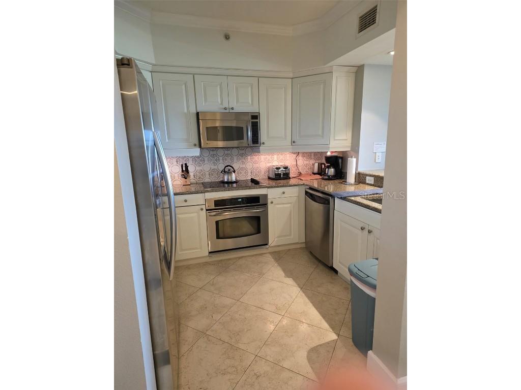 7593 Gathering Drive #301 Reunion FL 34747 O6349259 image6