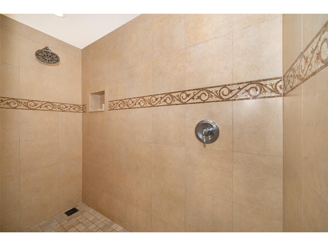 7593 Gathering Drive #307 Reunion FL 34747 O6344099 image25