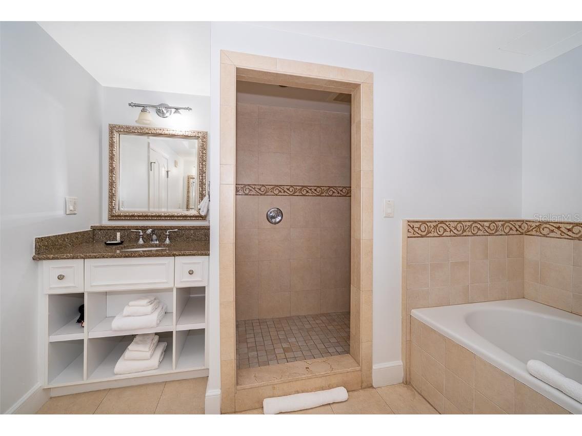 7593 Gathering Drive #706 Reunion FL 34747 O6342119 image32