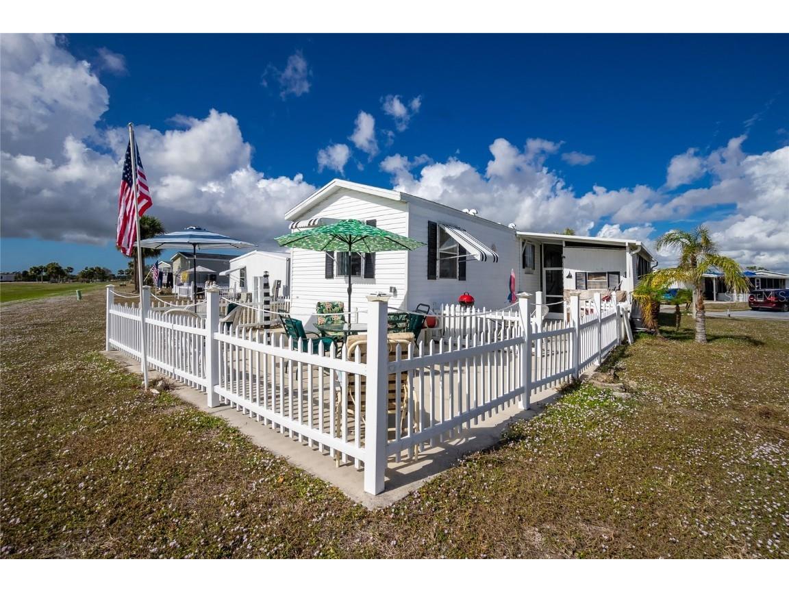 7594 Ratan Circle Port Charlotte FL 33981 - BUTTERFORD WATERWAY C7502073 image23