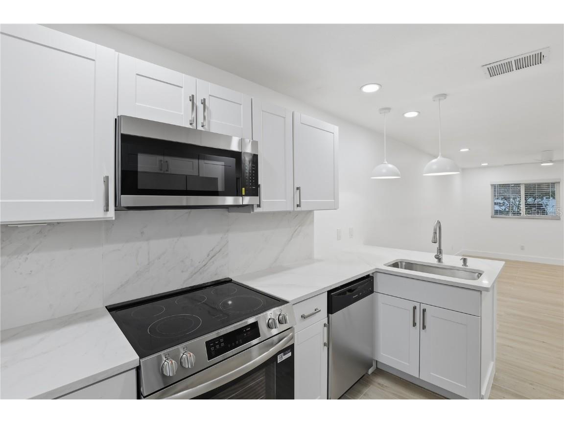 7595/7599 Winged Foot Drive Fort Myers FL 33967 C7518166 image8