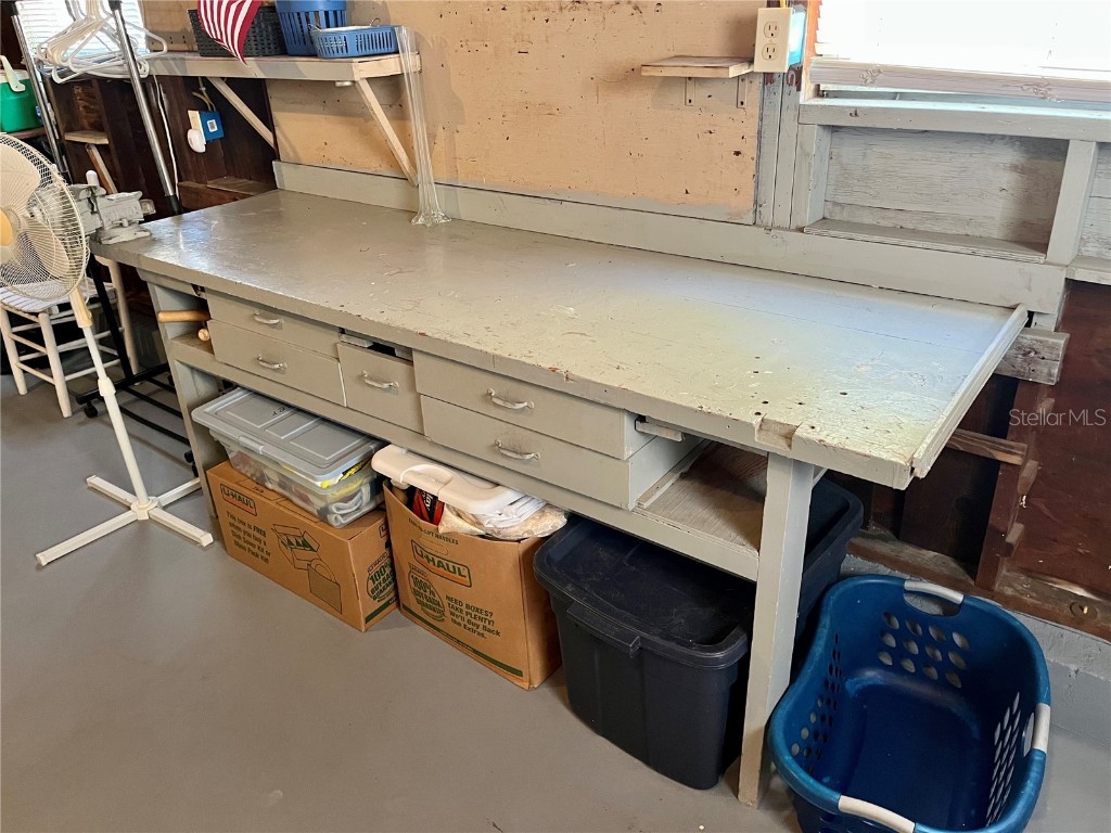 7598 14th Street N Saint Petersburg FL 33702 TB8450628 image44