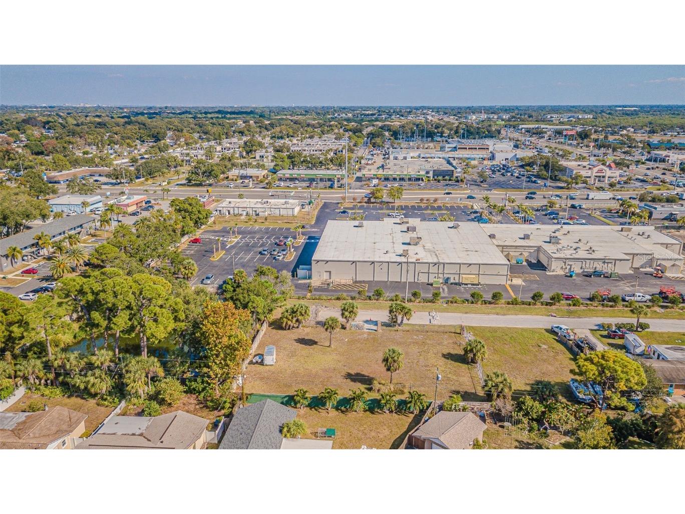 7598 90th Street Seminole FL 33777 TB8450711 image12