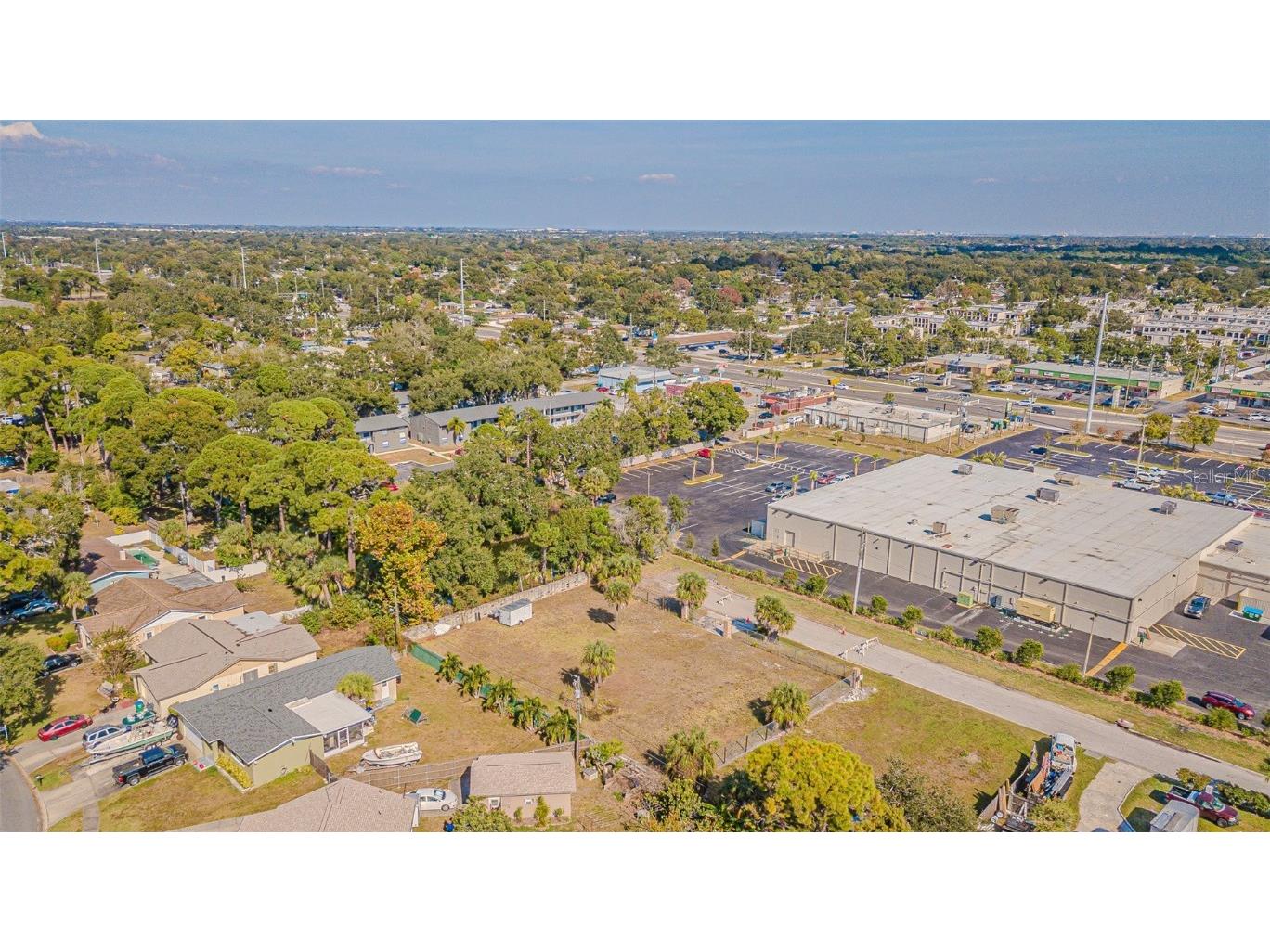 7598 90th Street Seminole FL 33777 TB8450711 image13