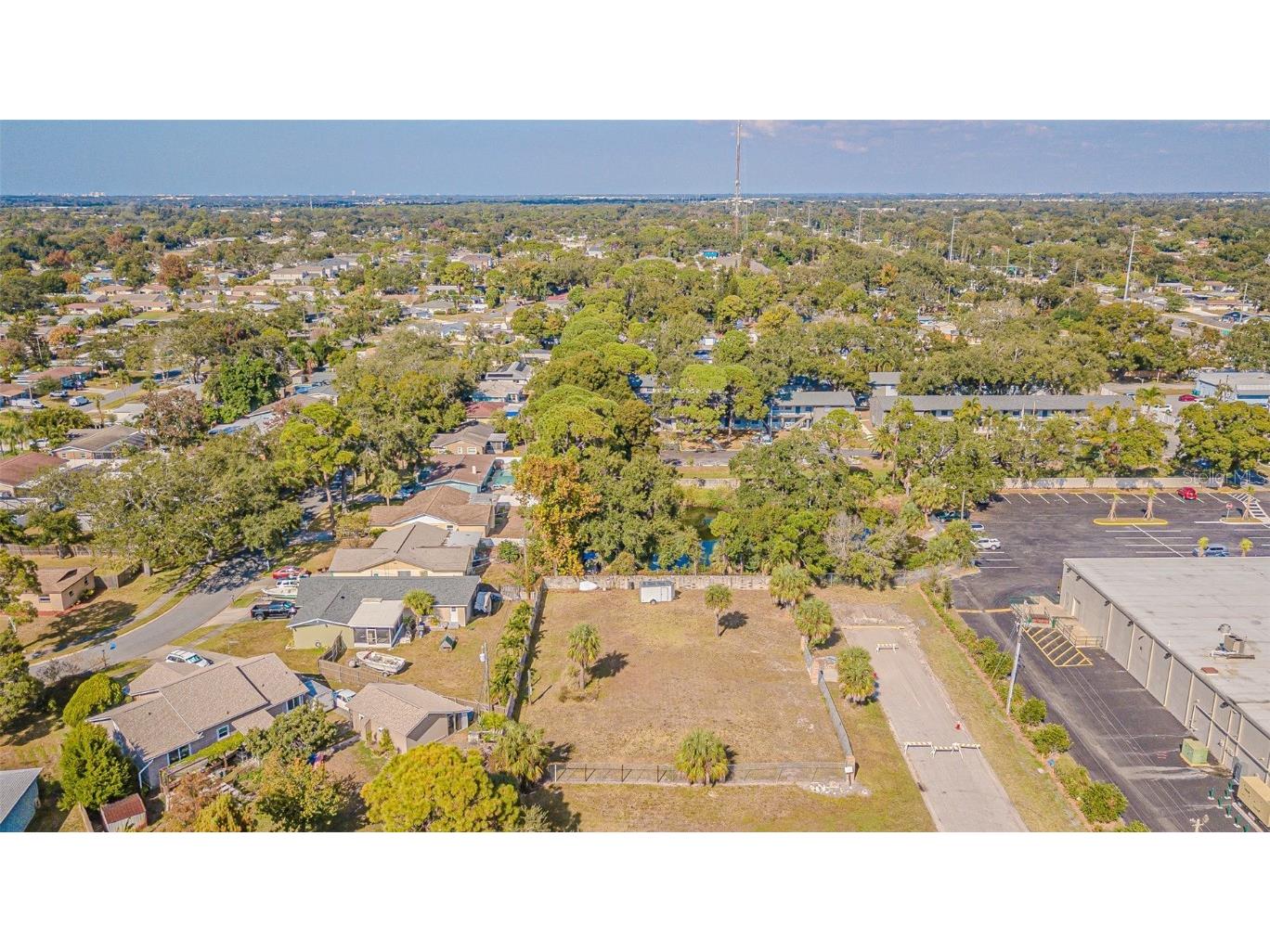 7598 90th Street Seminole FL 33777 TB8450711 image14