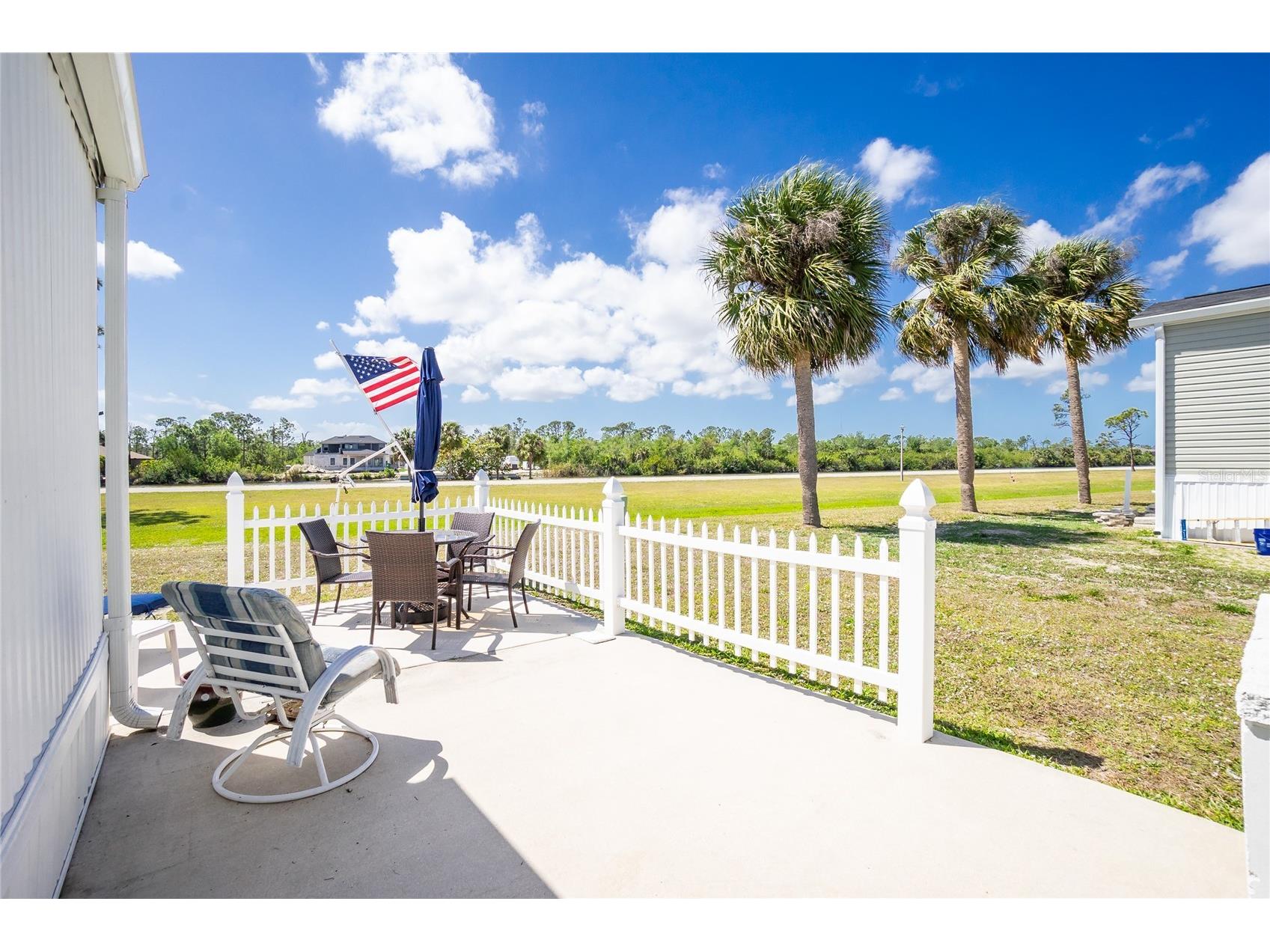 7598 Ratan Circle Port Charlotte FL 33981 - BUTTERFORD WATERWAY C7508153 image24