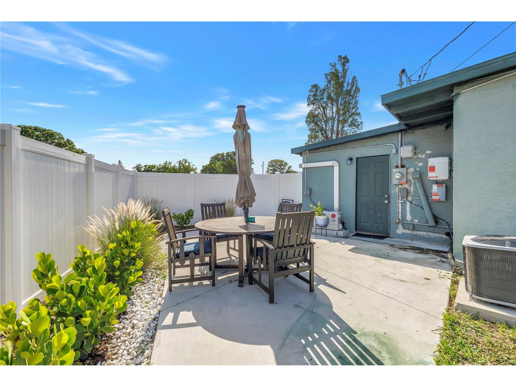 7599 Meadowlawn Drive N Saint Petersburg FL 33702 TB8513107 image35
