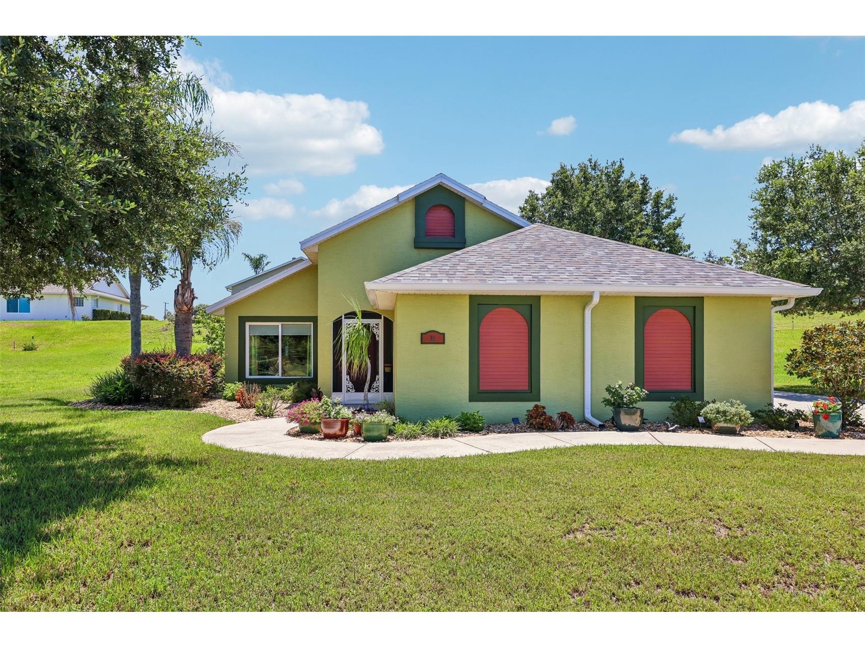 76 Fairway Circle Umatilla FL 32784 G5114002 image1