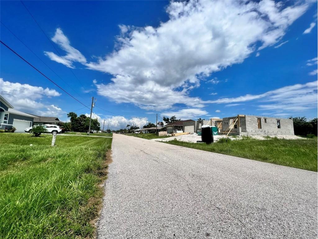 76 Mark Twain Lane Rotonda West FL 33947 C7495288 image4