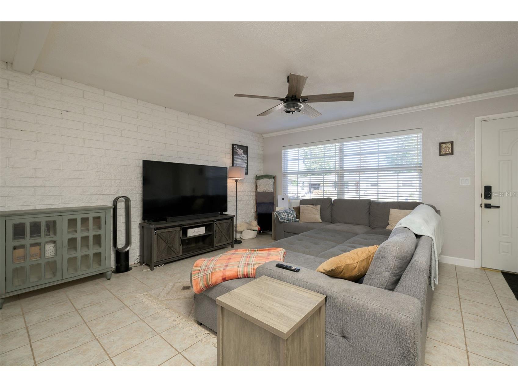 76 S Capri Drive Ormond Beach FL 32174 V4947659 image5