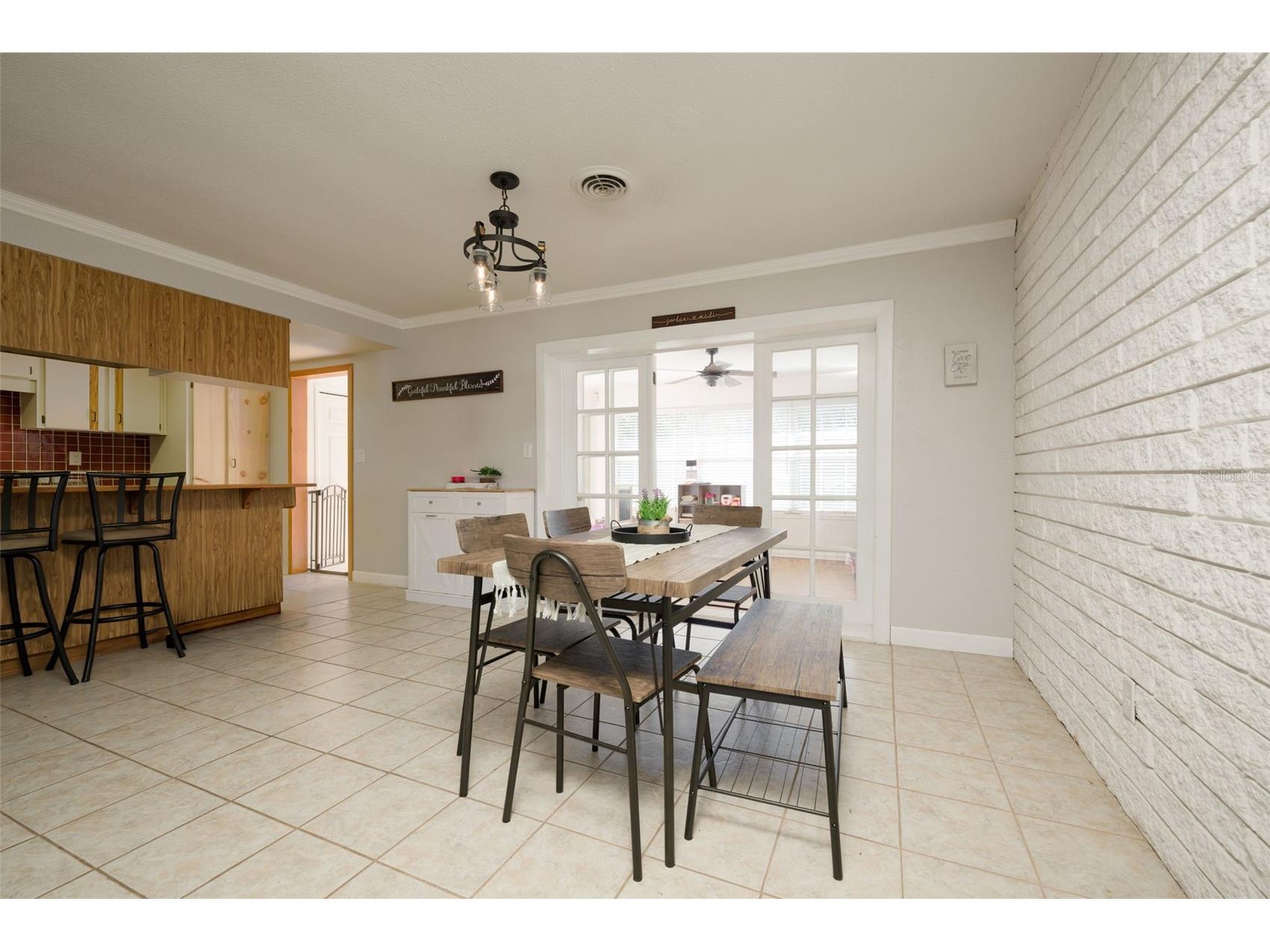 76 S Capri Drive Ormond Beach FL 32174 V4947659 image6