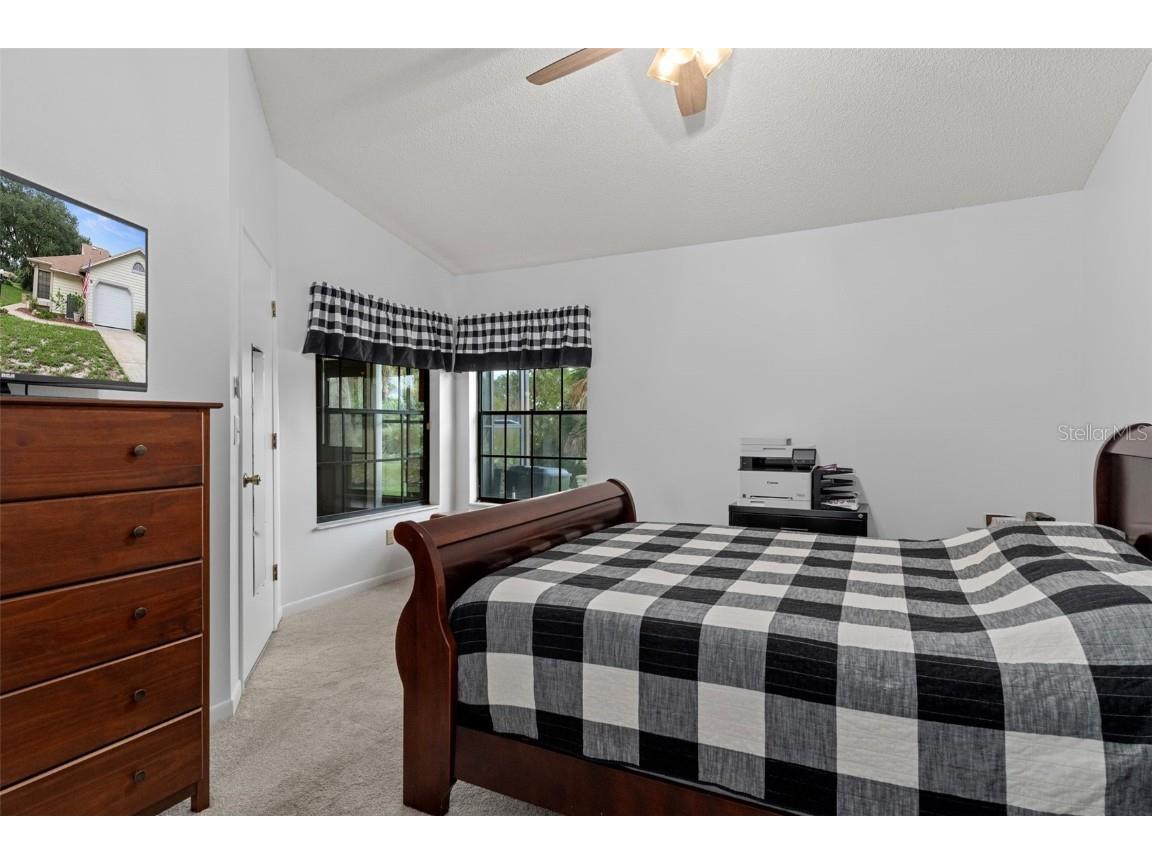 76 S Heron Creek Loop Inverness FL 34450 - LAKE HENDERSON OM709696 image24