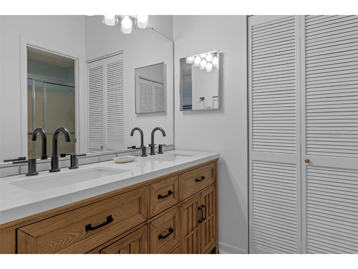 76 S Heron Creek Loop Inverness FL 34450 - LAKE HENDERSON OM709696 image26