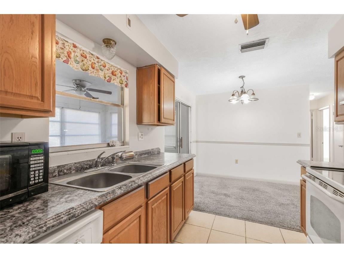 76 S Jefferson Street Beverly Hills FL 34465 OM715415 image14