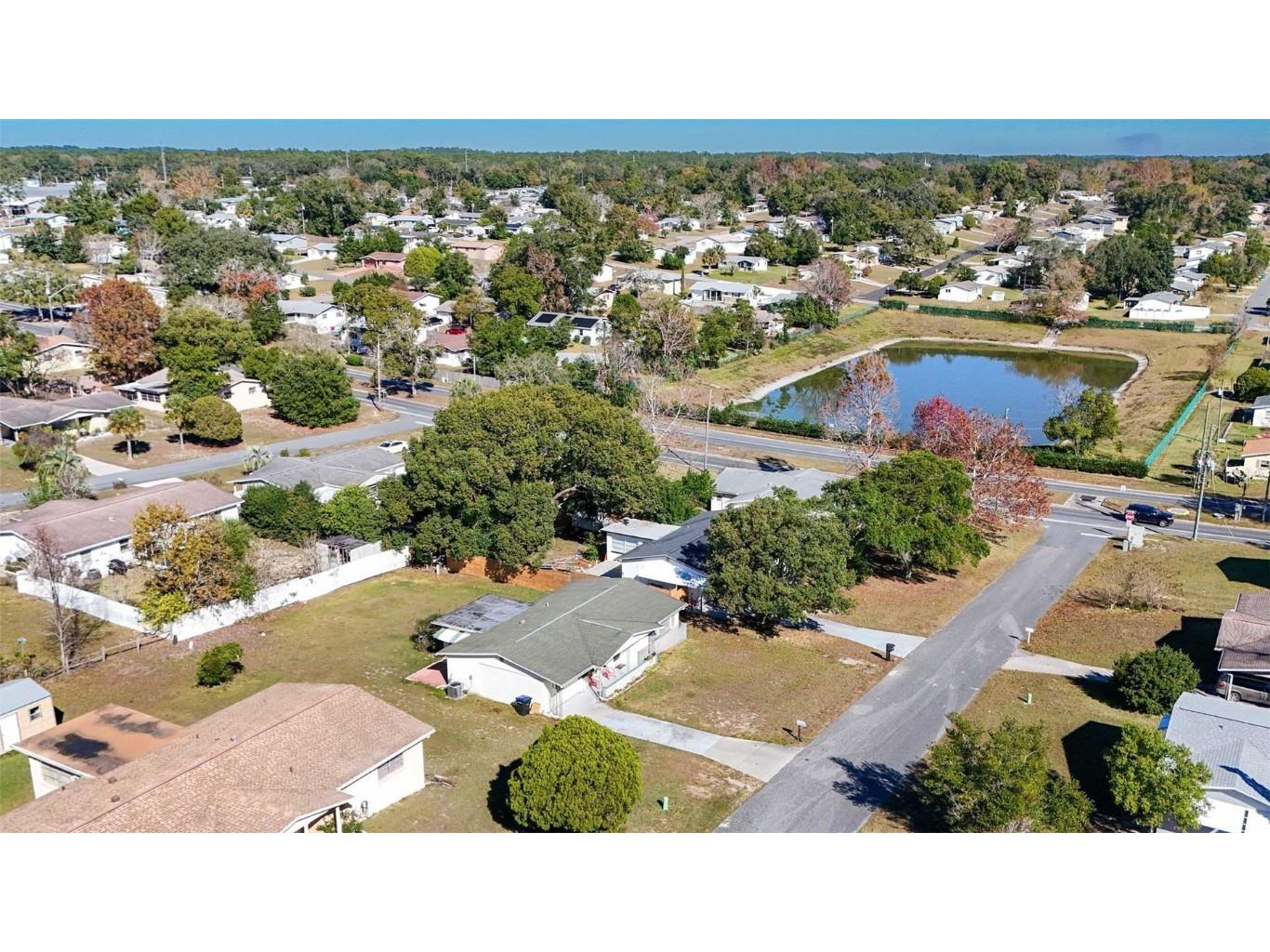 76 S Jefferson Street Beverly Hills FL 34465 OM715415 image36