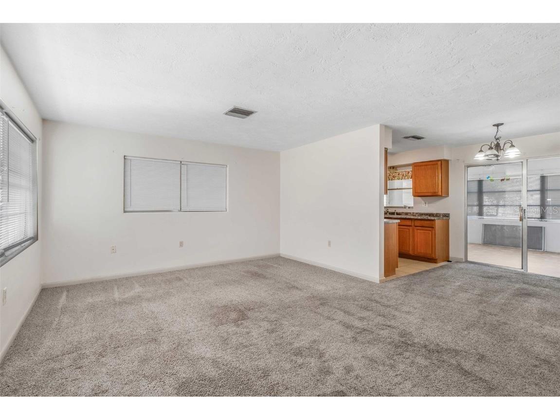 76 S Jefferson Street Beverly Hills FL 34465 OM715415 image4