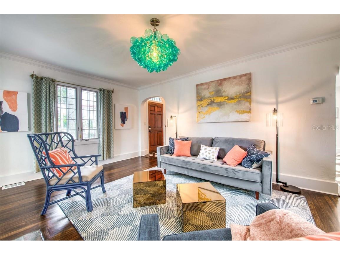 76 S Washington Drive Sarasota FL 34236 A4649466 image11