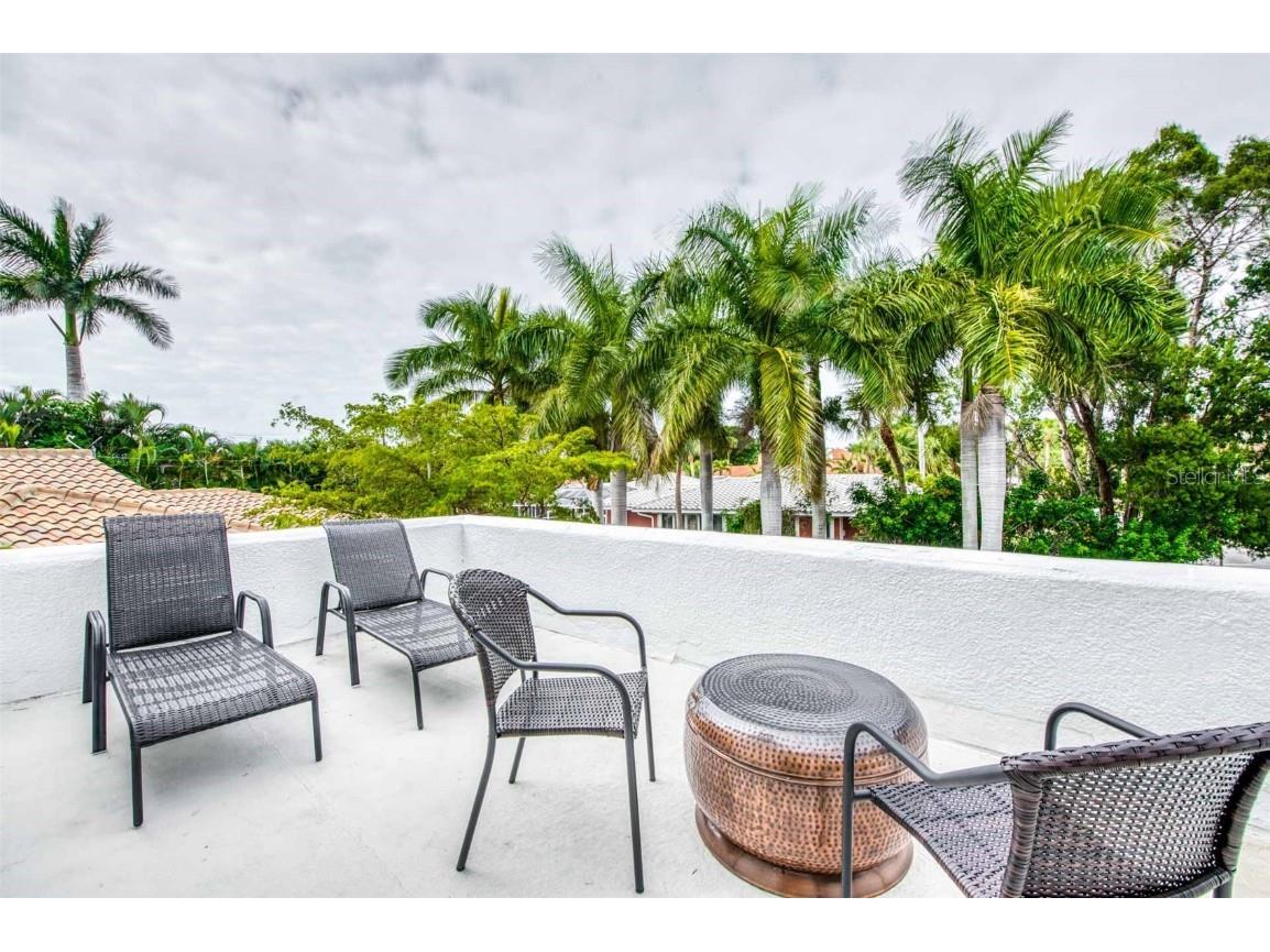 76 S Washington Drive Sarasota FL 34236 A4649466 image52