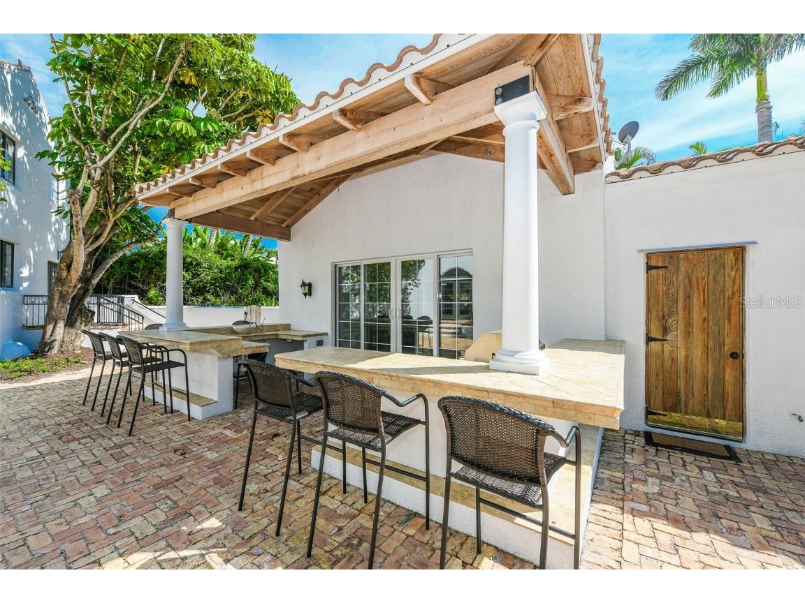 76 S Washington Drive Sarasota FL 34236 A4649466 image54