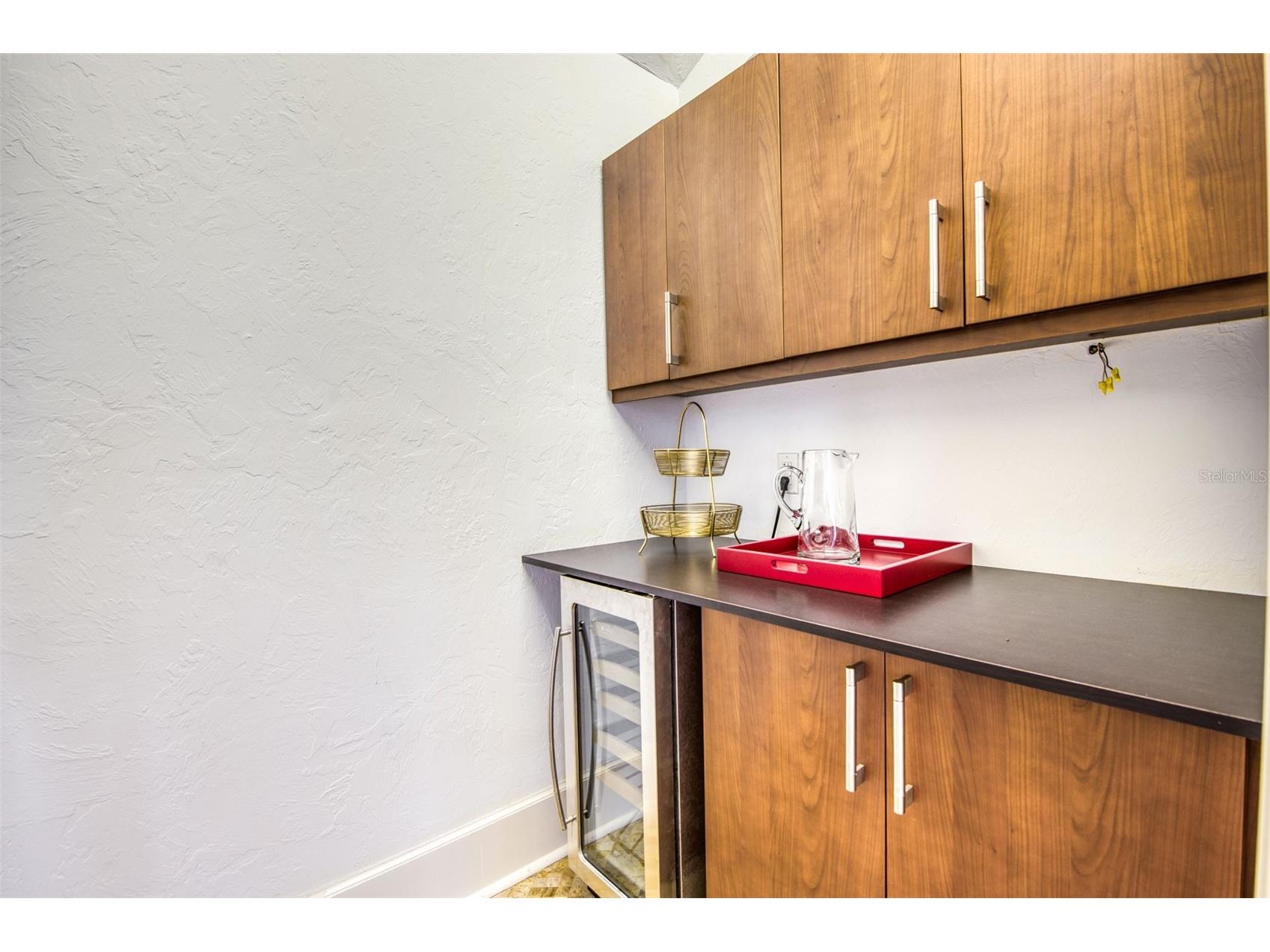 76 S Washington Drive Sarasota FL 34236 A4693046 image28