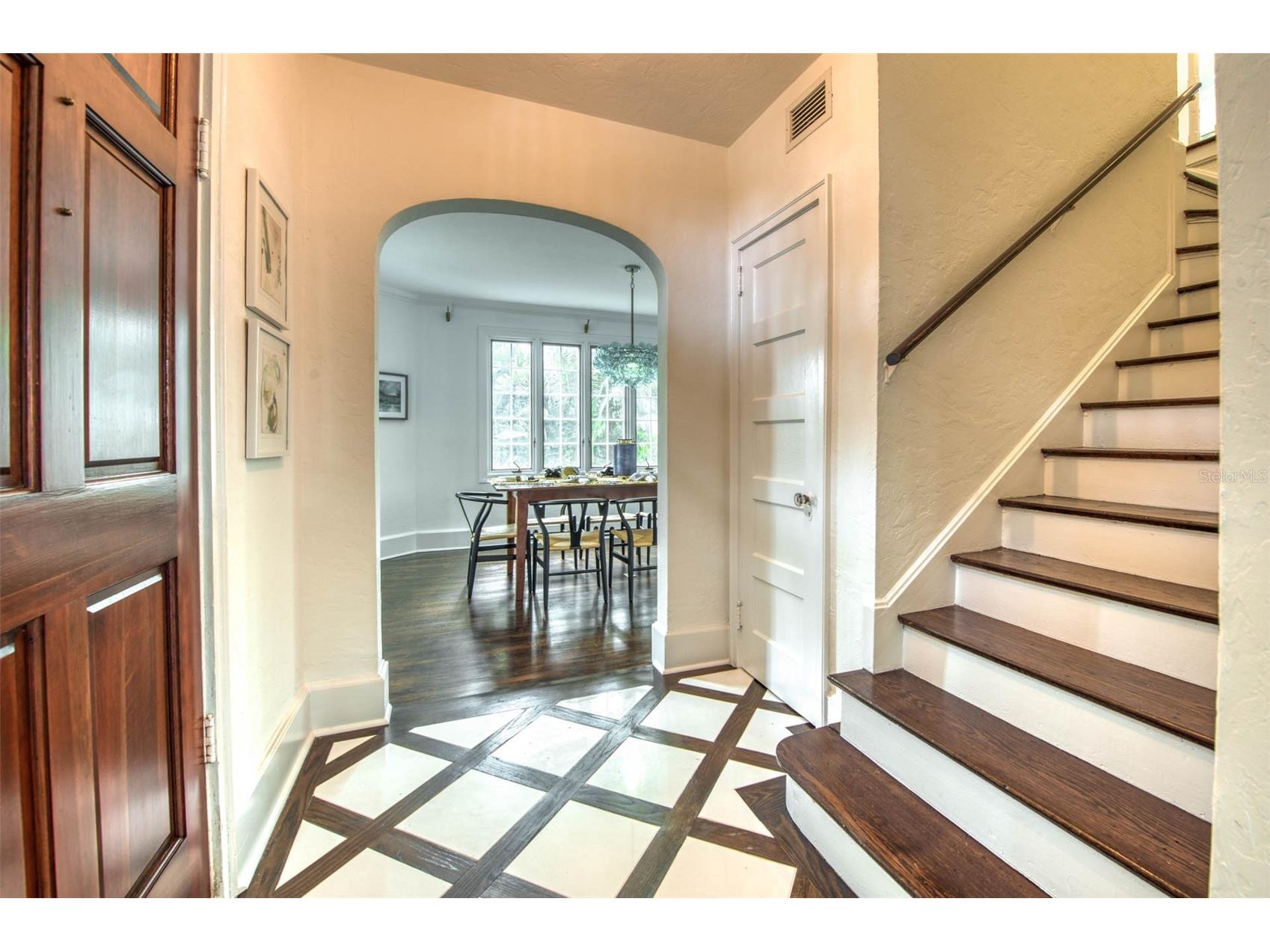 76 S Washington Drive Sarasota FL 34236 A4693046 image35