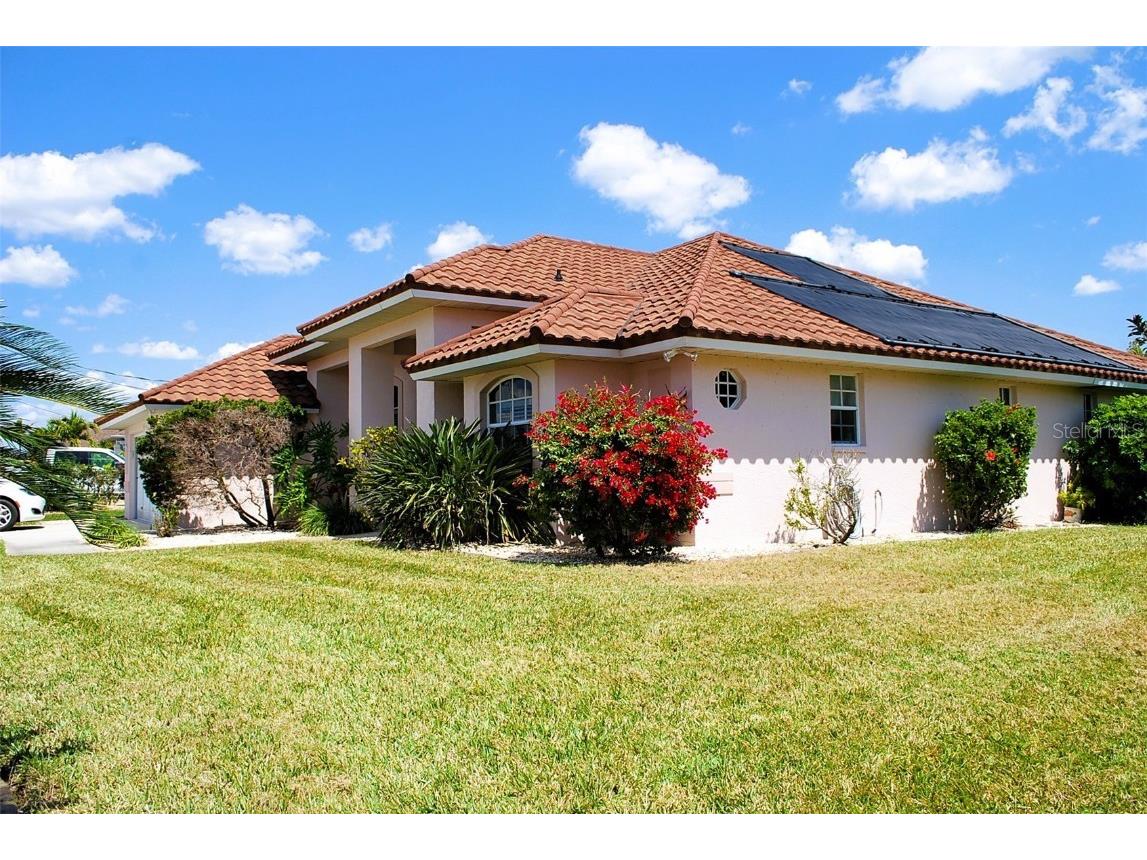 76 Sportsman Road Rotonda West FL 33947 D6141659 image2