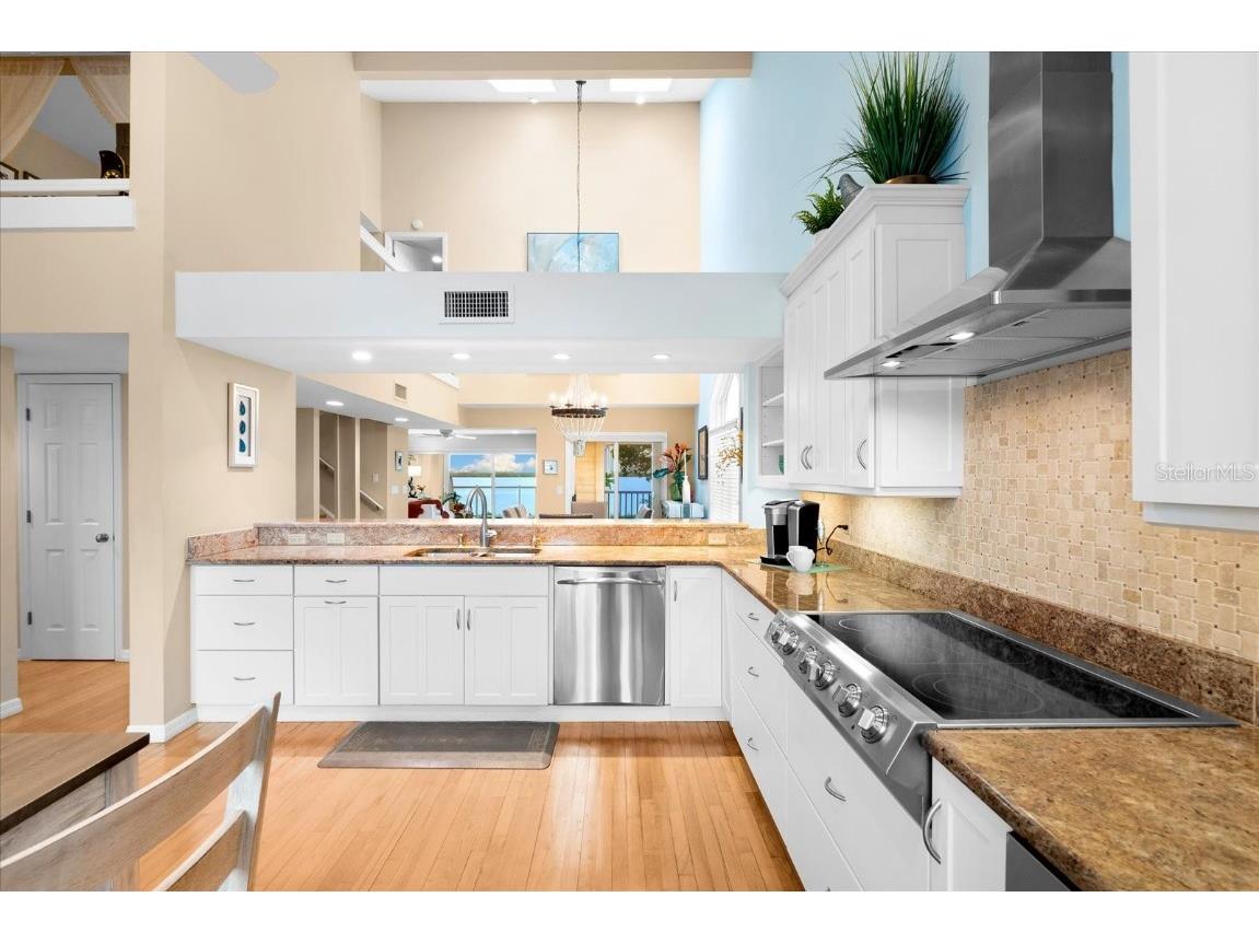 76 Tidy Island Boulevard Bradenton FL 34210 - SARASOTA BAY A4652757 image10