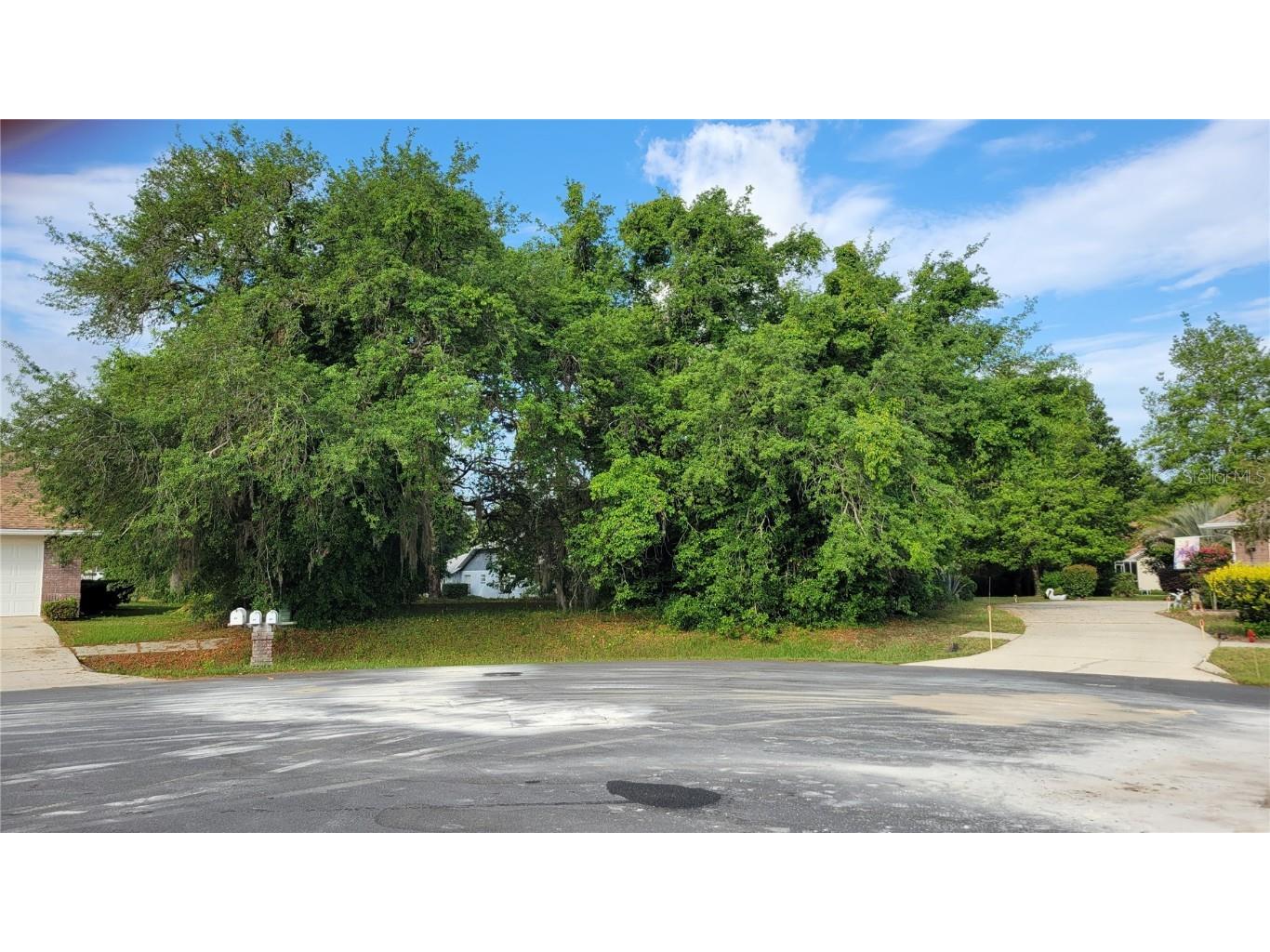 76 W Hanging Moss Court Beverly Hills FL 34465 G5081501 image1