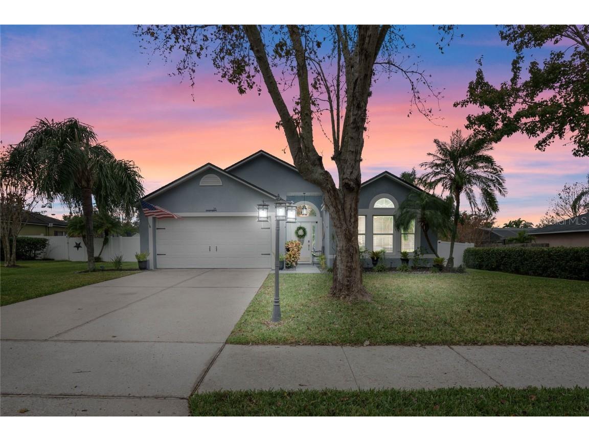 76 Zachary Wade Street Winter Garden FL 34787 - LAKE APOPKA G5090717 image1