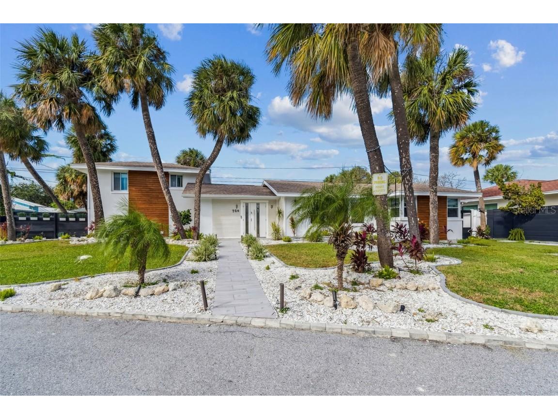 760 Bohenia Circle S Clearwater Beach FL 33767 TB8444319 image2