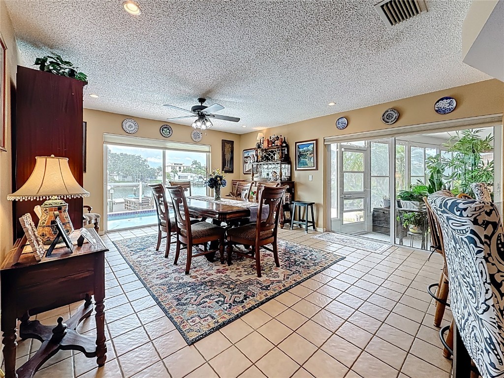 760 Capri Boulevard Treasure Island FL 33706 TB8399213 image16