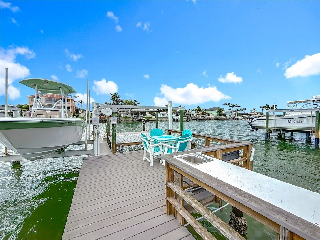 760 Capri Boulevard Treasure Island FL 33706 TB8399213 image2