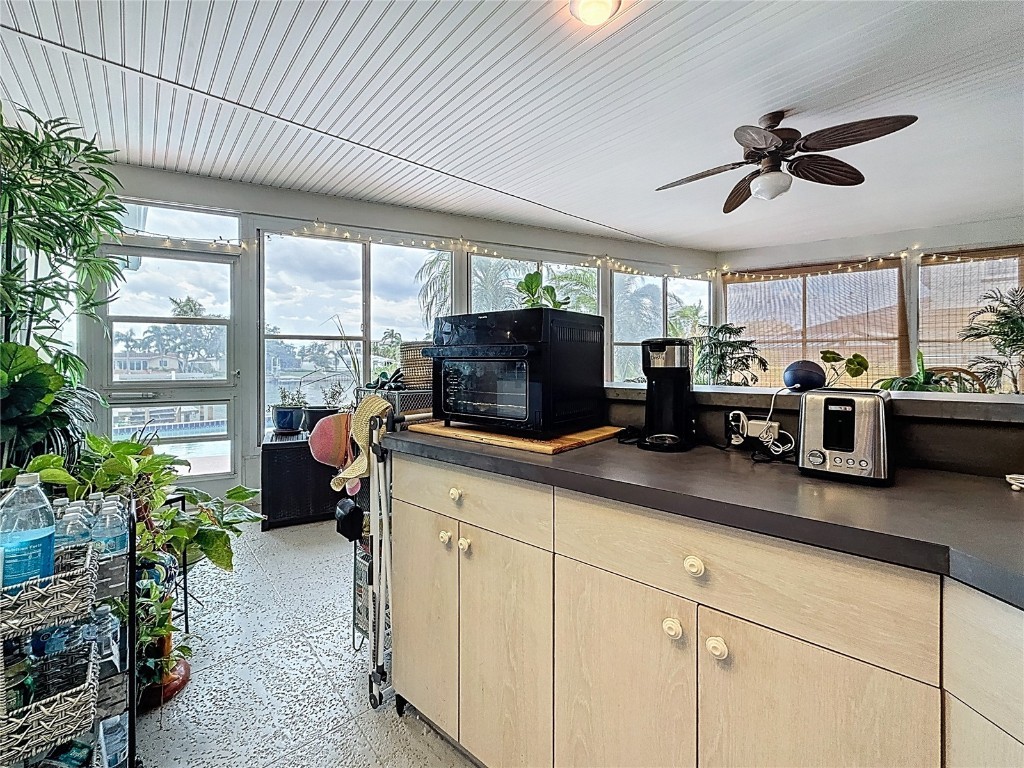 760 Capri Boulevard Treasure Island FL 33706 TB8399213 image38