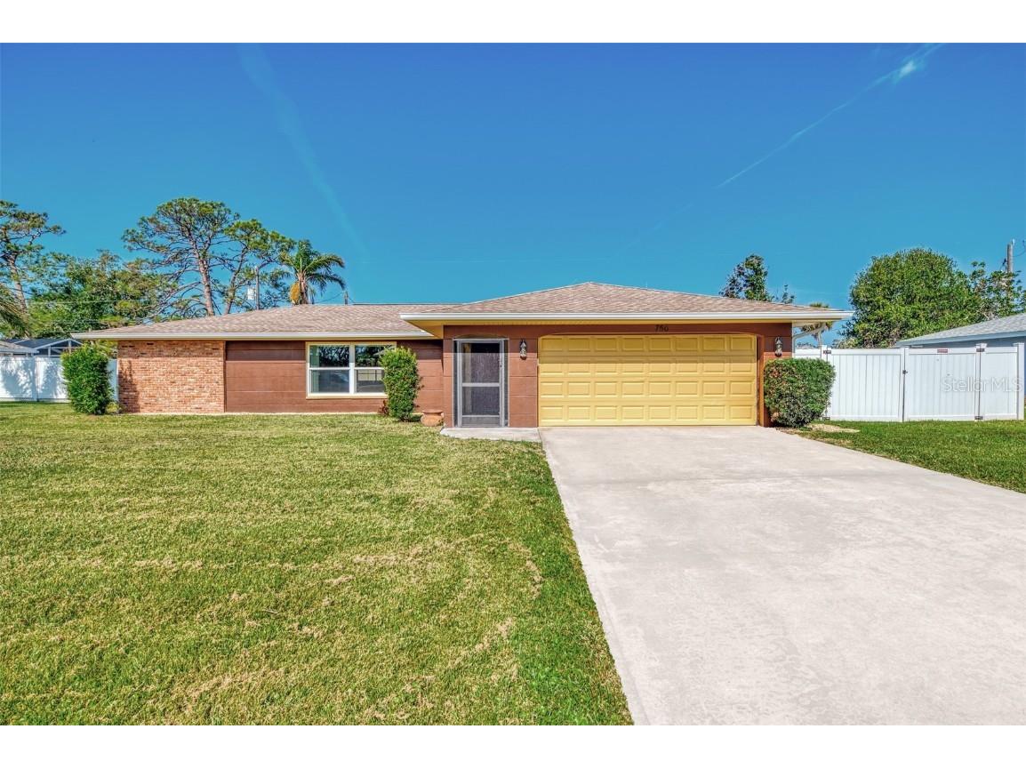 760 Devon Road Venice FL 34293 C7506319 image1
