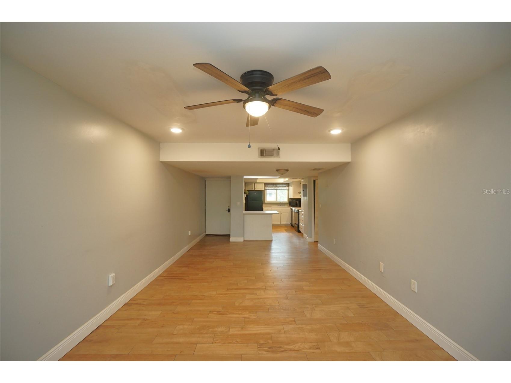 760 S Village Drive N #203 Saint Petersburg FL 33716 TB8472865 image17