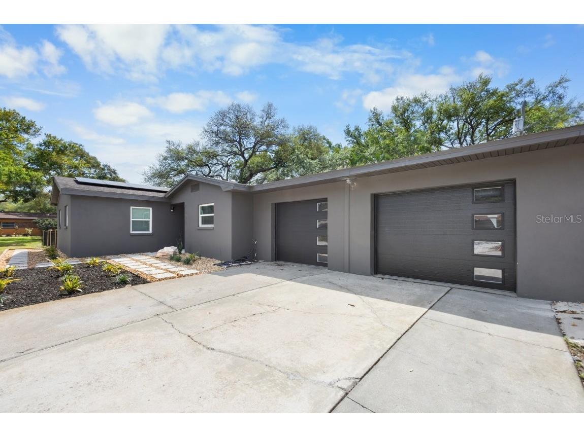 7600 13th Avenue N Saint Petersburg FL 33710 U8236527 image1