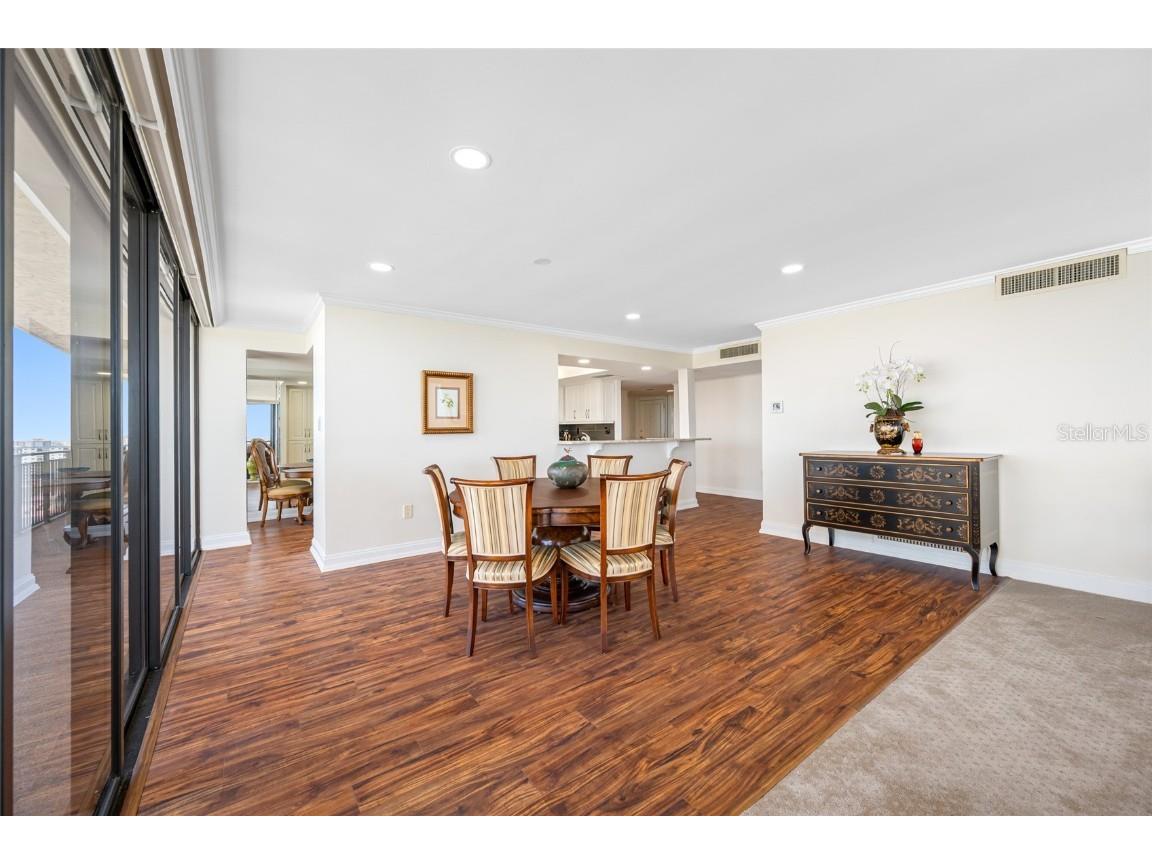 7600 Bayshore Drive #1206 Treasure Island FL 33706 - BOCA CIEGA BAY / GULF TB8374265 image17